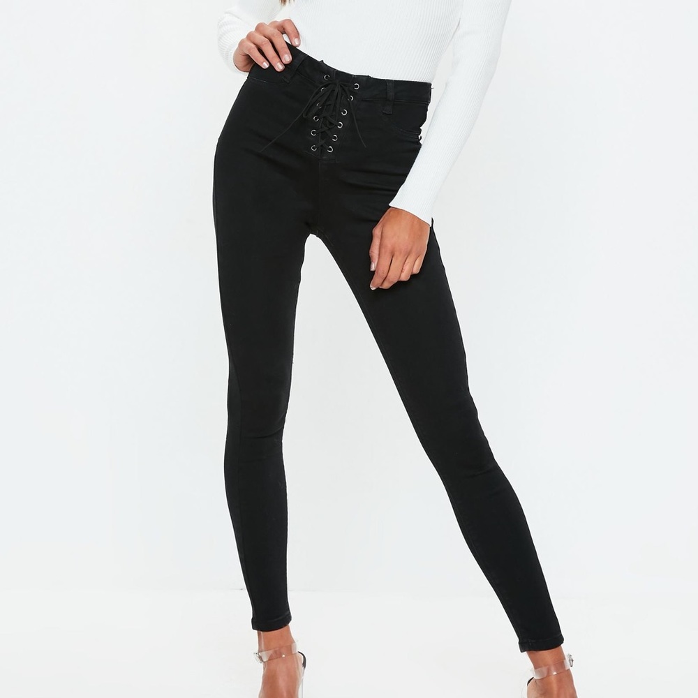NWT Black High Waisted Lace-up Skinny Jeans